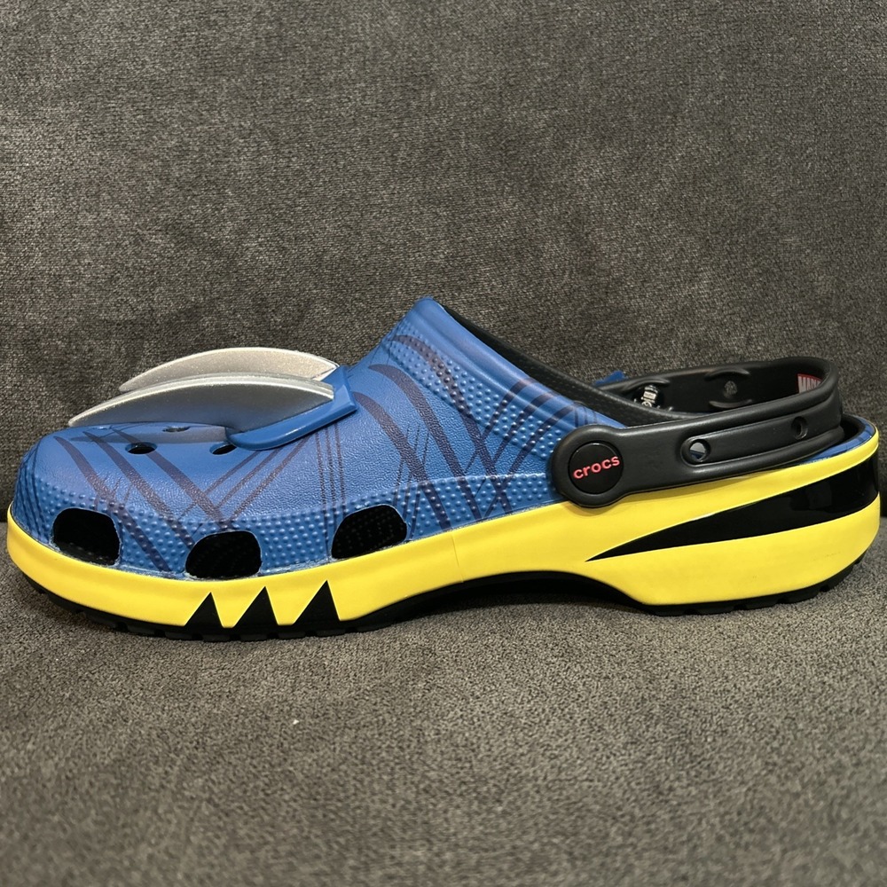 Crocs Wolverine Classic Clog Men 10 Blue Yellow Marvel Claw Superhero 211779-90H - Picture 2 of 9